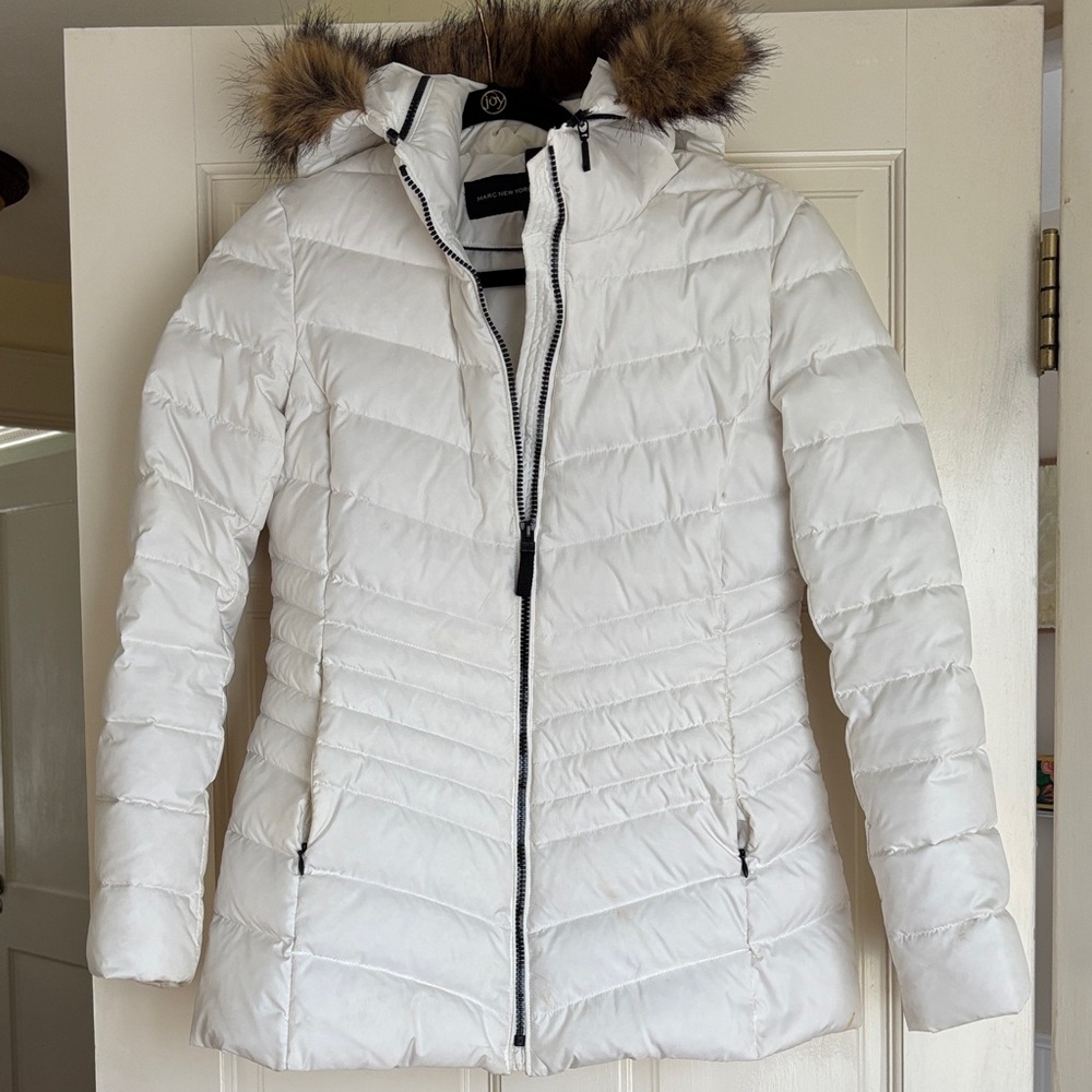Marc New York White Puffer Jacket with Faux Fur Hood, Small